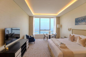 HiGuests - Charming Studio with Beach Views & Infinity Pool